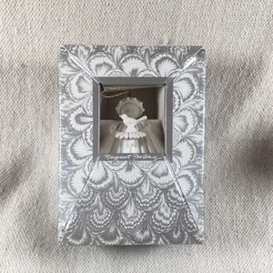 1999 Margaret Furlong Coneflower & Goldfinch Angel